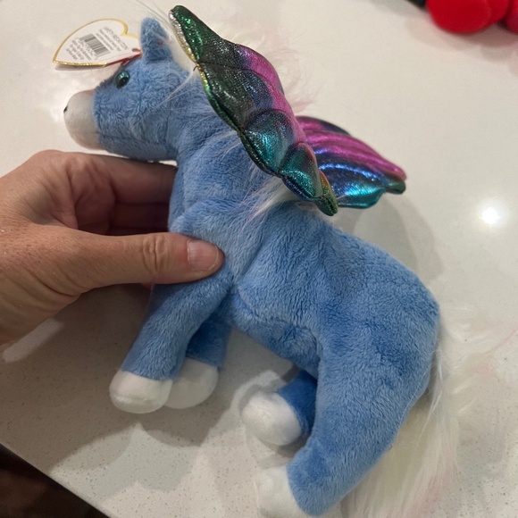New with tags Pegasus beanie baby - Picture 1 of 2